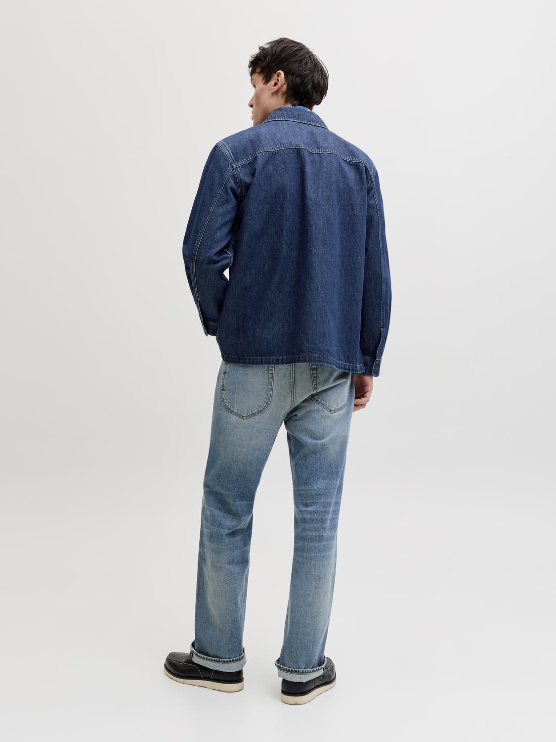 model_shot-back